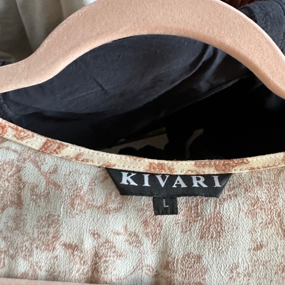 KIVARI Pink and white flutter sleeve key hole tie front midi dress size L - Picture 3 of 4